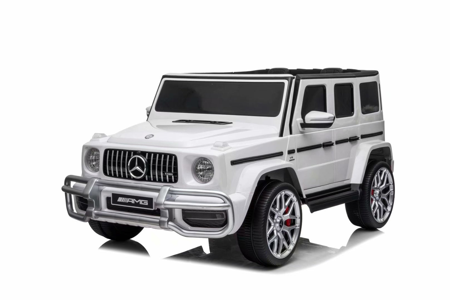 24V 2Seat Luxury Licensed Mercedes Gwagon, Parental Remote, Rubber Tire, Leather Seats, Music MP3